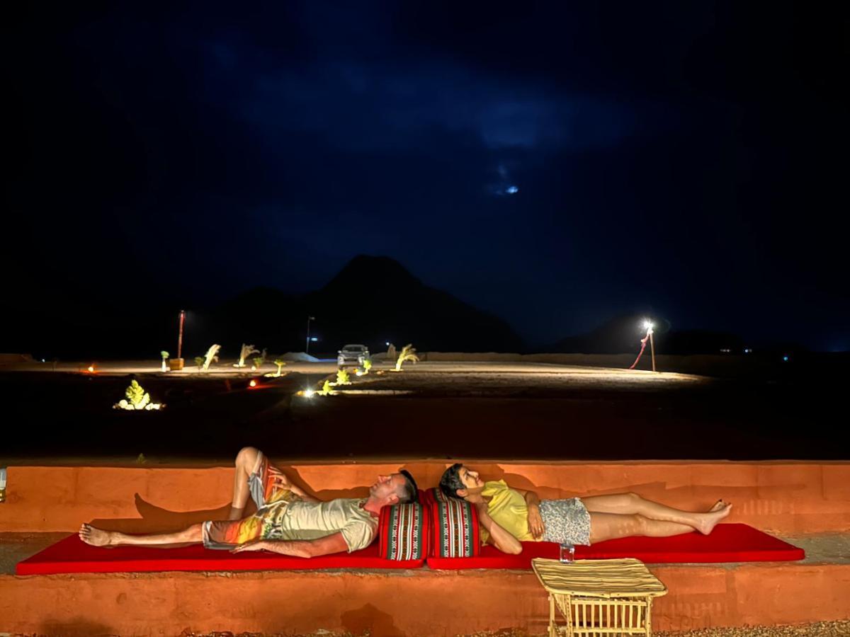 Rum Island Luxury Camp & Bubbles Hotel Wadi Rum Exterior photo
