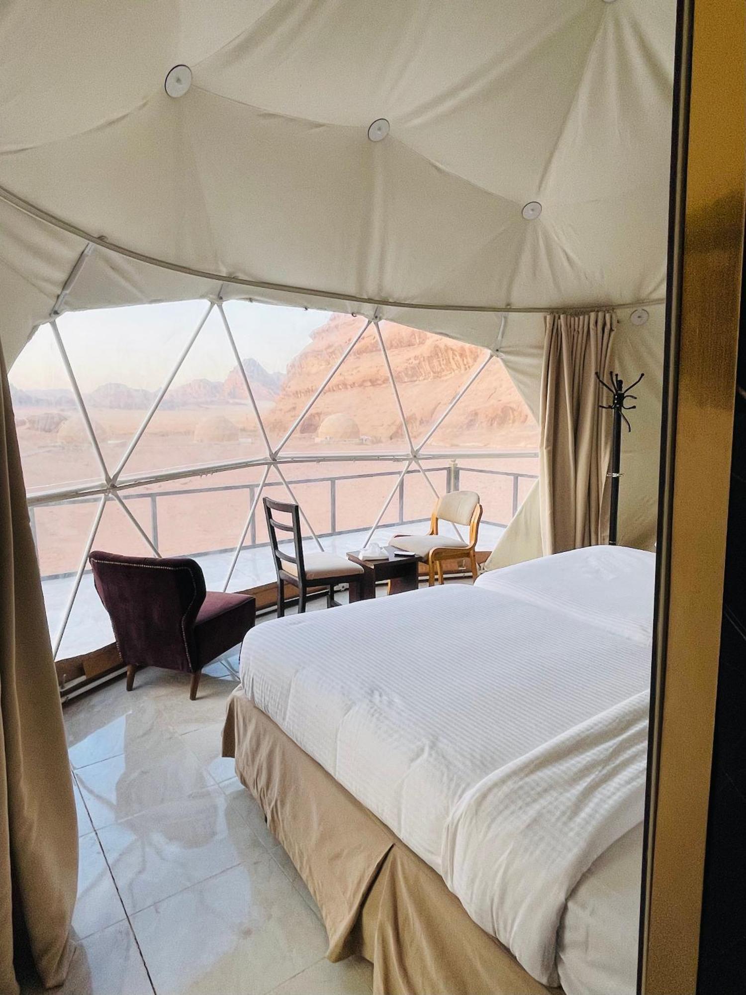 Rum Island Luxury Camp & Bubbles Hotel Wadi Rum Exterior photo