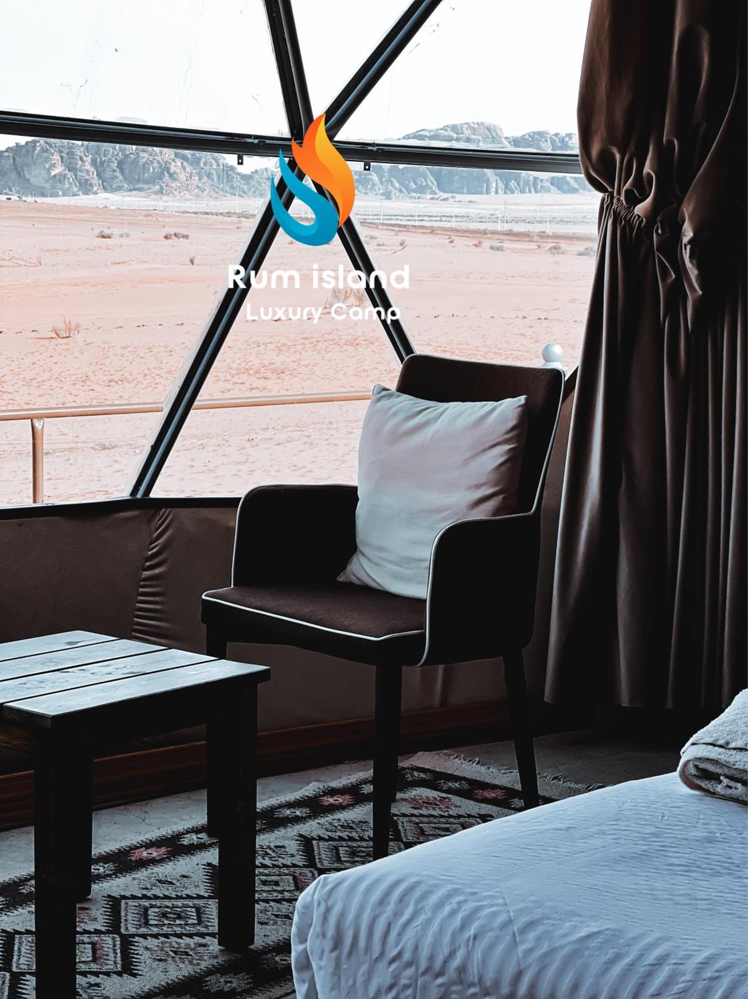 Rum Island Luxury Camp & Bubbles Hotel Wadi Rum Exterior photo