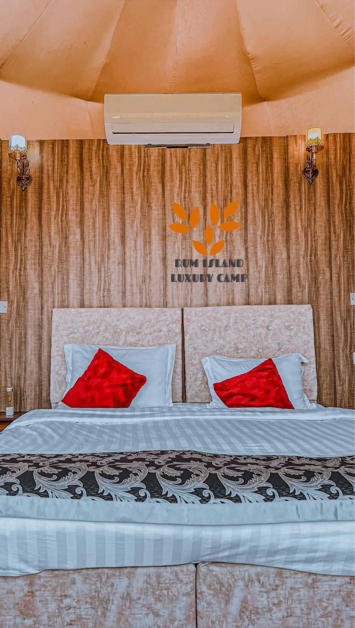 Rum Island Luxury Camp & Bubbles Hotel Wadi Rum Exterior photo